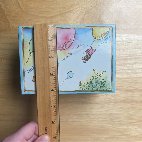 Linden Classic Pooh Disney Vintage Musical Jewelry Box - Picture 14 of 15
